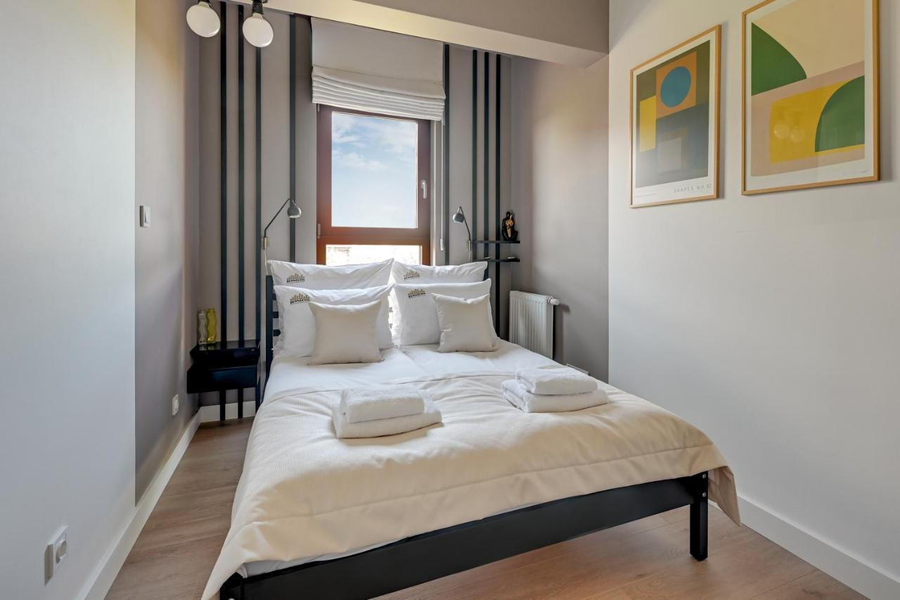 Aura III Apartments & Free Parking By Downtown Apartments Danzica Esterno foto