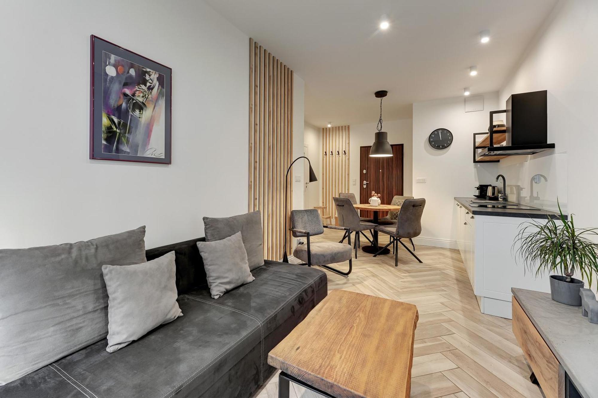 Aura III Apartments & Free Parking By Downtown Apartments Danzica Esterno foto