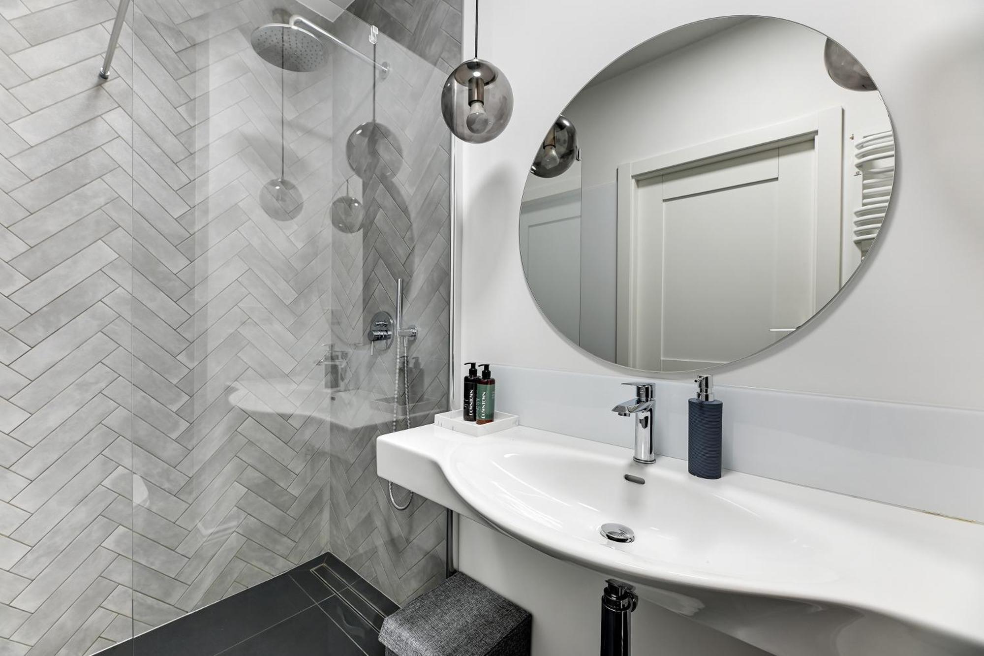 Aura III Apartments & Free Parking By Downtown Apartments Danzica Camera foto